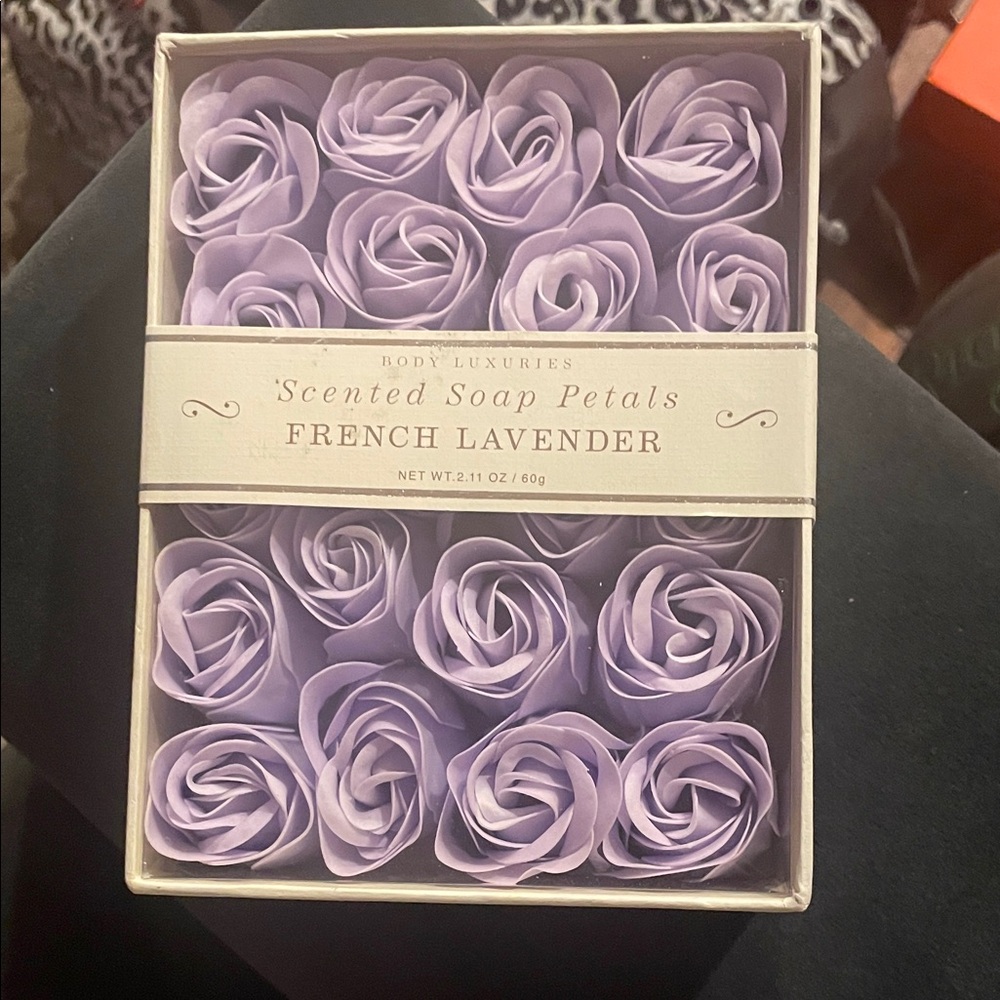French Lavender Scented Soap Petals